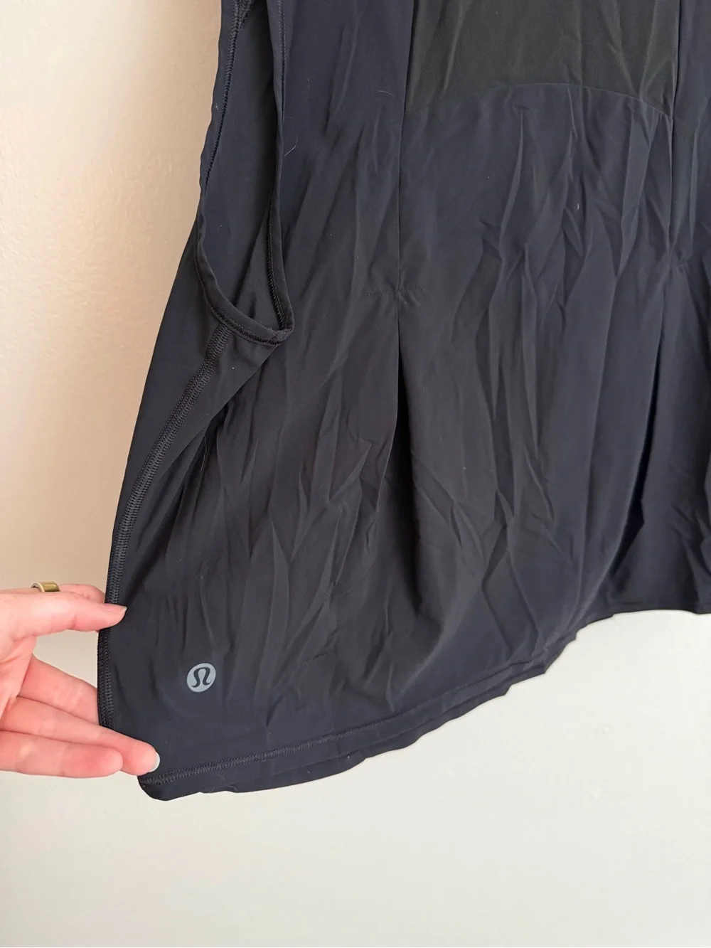 lululemon athletica breathable sleeveless